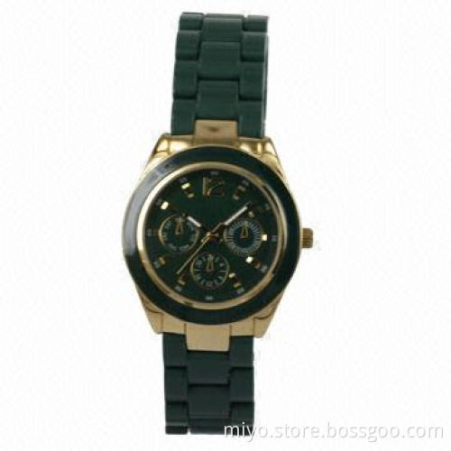 Plastic Watch with Japan Quartz Movement/Fancy/Stylish and Beautiful/Various Colors are Available